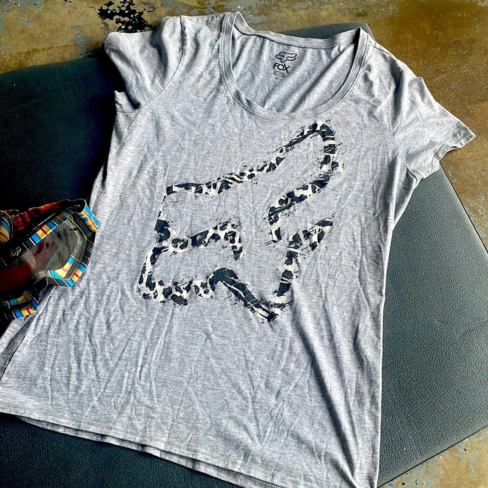 Fox 🦊 leopard tee